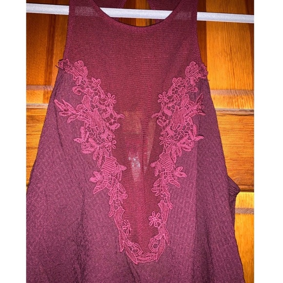 Flirty Romper - Picture 4 of 5